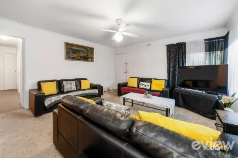 Property photo of 1A McMahons Road Frankston VIC 3199