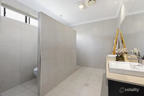 Property photo of 79 The Peninsula Helensvale QLD 4212