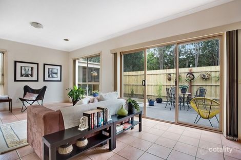 Property photo of 2/17 Turtur Close Mill Park VIC 3082