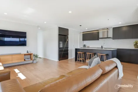 Property photo of 15 Venerable Drive Rokeby TAS 7019