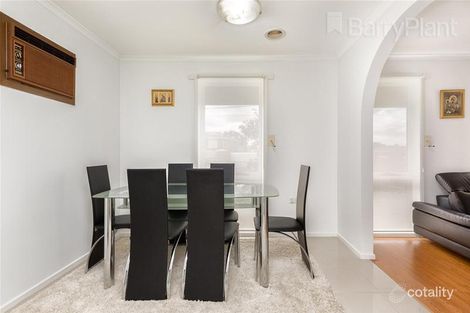 Property photo of 6 Holohan Place Dandenong North VIC 3175