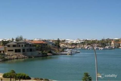 Property photo of 8 Syros Court Mindarie WA 6030