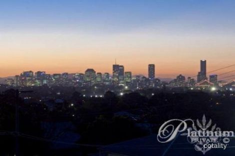 7 Lockyer St, Camp Hill, QLD 4152