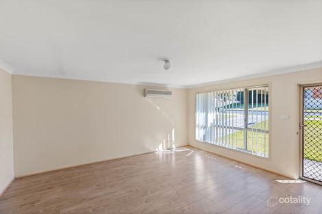 Property photo of 35 Budgeree Drive Aberglasslyn NSW 2320