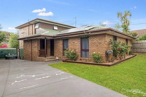 19 Narambi Cres, Frankston, VIC 3199