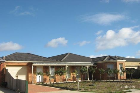 Property photo of 6 Pinjara Court Hillside VIC 3037