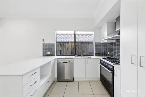 Property photo of 8 Tamar Circuit North Lakes QLD 4509