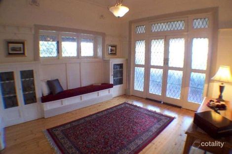 Property photo of 82 Lords Place Orange NSW 2800