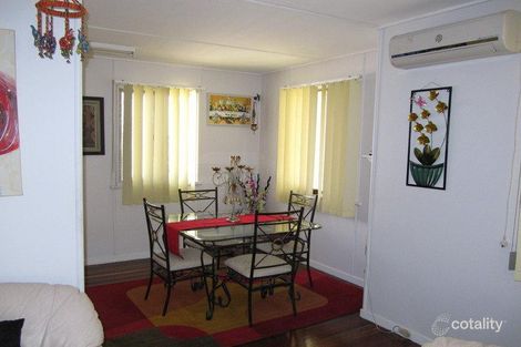 Property photo of 14 Heather Street Silkstone QLD 4304