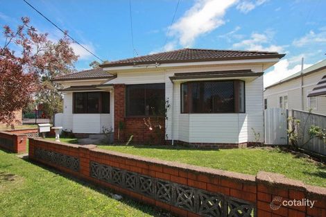 2 Thomas St, Mayfield, NSW 2304