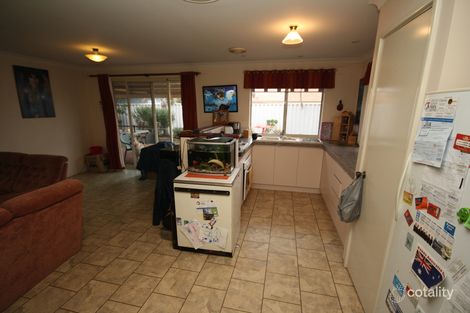 Property photo of 2 Pituri Close Glen Iris WA 6230