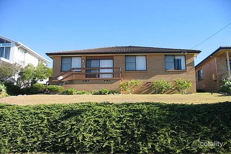 11 View St, Norah Head, NSW 2263