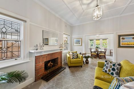 Property photo of 13 Katrina Avenue Murrumbeena VIC 3163