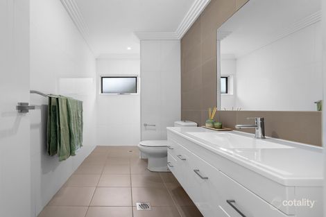 Property photo of 16 McLucas Circuit Elderslie NSW 2570