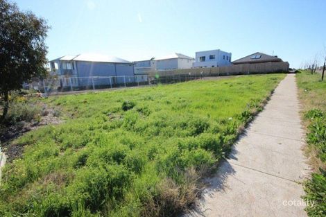 Property photo of 40 Valley Lake Boulevard Keilor East VIC 3033