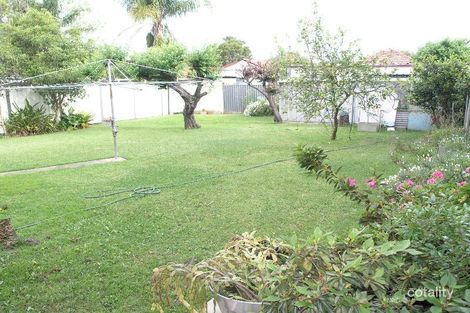 Property photo of 13 Islington Crescent Greenacre NSW 2190