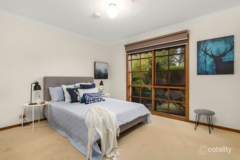 Property photo of 13 Cambridge Close Croydon Hills VIC 3136