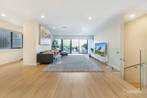 Property photo of 3 Caley Street Chifley NSW 2036