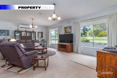 Property photo of 14 May Road Hernes Oak VIC 3825