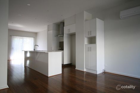 Property photo of 2/60-70 Cradle Mountain Drive Craigieburn VIC 3064