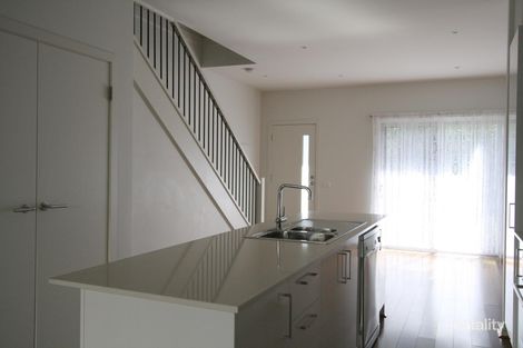 Property photo of 2/60-70 Cradle Mountain Drive Craigieburn VIC 3064