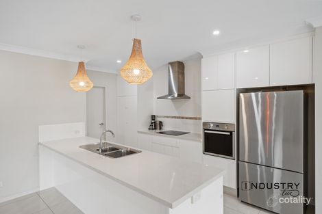 Property photo of 25 The Avenue Trinity Park QLD 4879