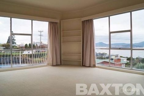 3/301 Churchill Ave, Sandy Bay, TAS 7005