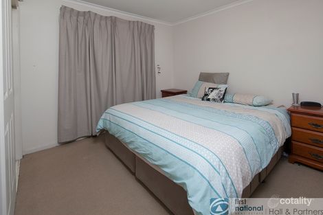 Property photo of 13 Bootie Court Endeavour Hills VIC 3802