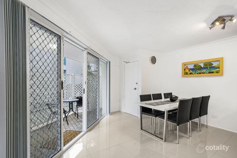Property photo of 2/444 Marine Parade Biggera Waters QLD 4216