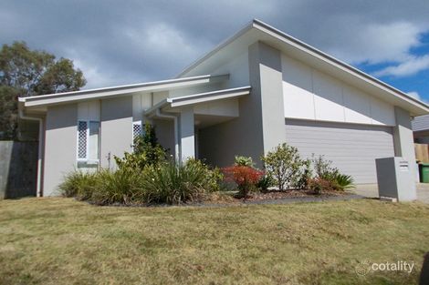 Property photo of 17 Adam Street Beachmere QLD 4510