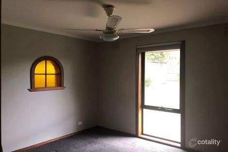 Property photo of 1 Clover Court Warragul VIC 3820