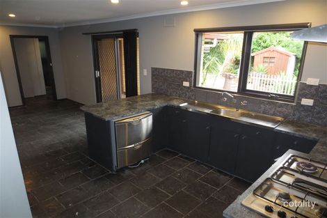 Property photo of 12 Amberly Drive Happy Valley SA 5159