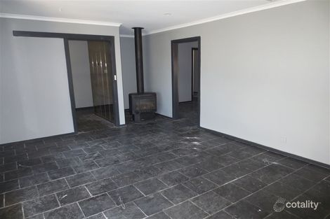 Property photo of 12 Amberly Drive Happy Valley SA 5159