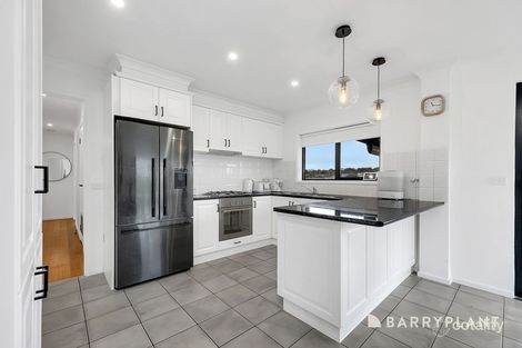 Property photo of 16 Kernot Court Westmeadows VIC 3049