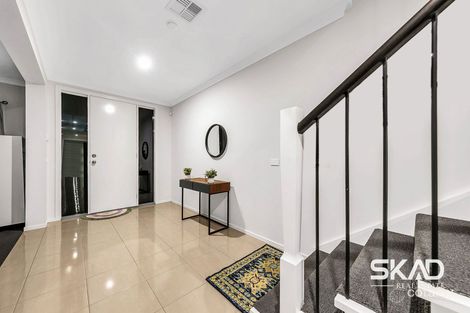 Property photo of 45 Charteris Drive Craigieburn VIC 3064