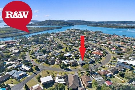 Property photo of 28 Camellia Circle Woy Woy NSW 2256