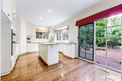 Property photo of 3 College Court Glen Waverley VIC 3150