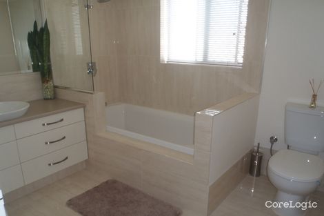 Property photo of 10 Talbot Close Halls Head WA 6210