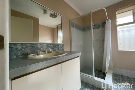 Property photo of 22 Eva Lynch Way Warnbro WA 6169