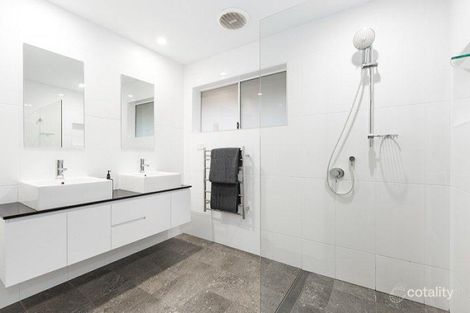 Property photo of 10 Garnet Road Miranda NSW 2228