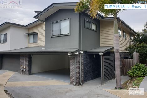 4/16-18 Turpin Rd, Labrador, QLD 4215