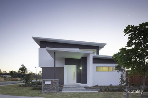 43 Gainsborough Dr, Glenvale, QLD 4350