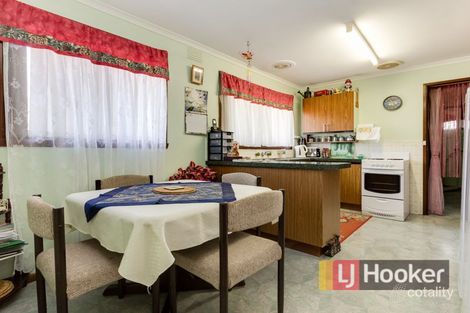 Property photo of 2/65 Clarendon Street Cranbourne VIC 3977