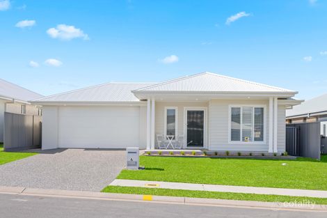 5 St John Tce, Lake Cathie, NSW 2445