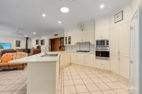 Property photo of 7 Bellbird Close Kew NSW 2439