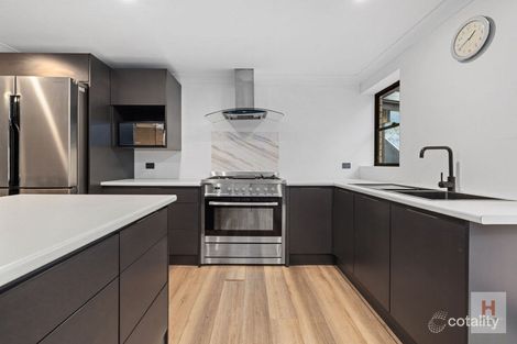 Property photo of 11 McLure Circuit Jindabyne NSW 2627