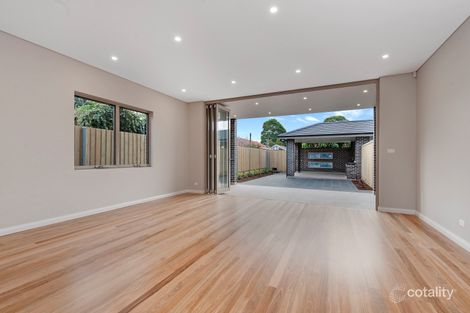 Property photo of 2/60 First Avenue Rodd Point NSW 2046