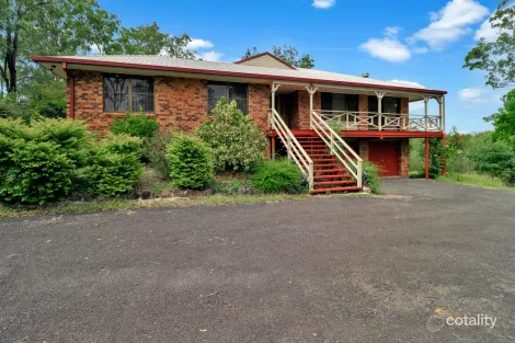 60-62 White Pl, Kooralbyn, QLD 4285