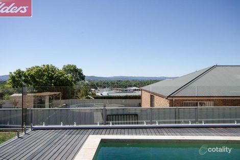 Property photo of 14 Mackenzie Crescent Wodonga VIC 3690