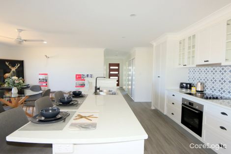 Property photo of 4 Costello Court Emerald QLD 4720